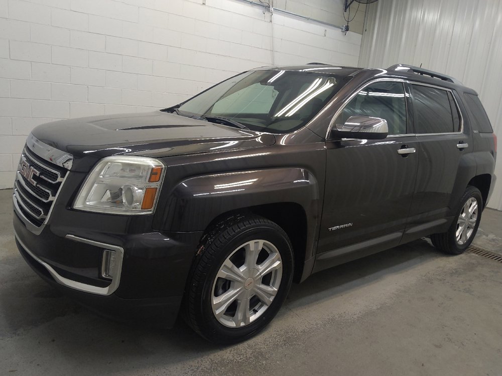 Used 2016 GMC Terrain SLT w/ Open Road Package FWD image 2