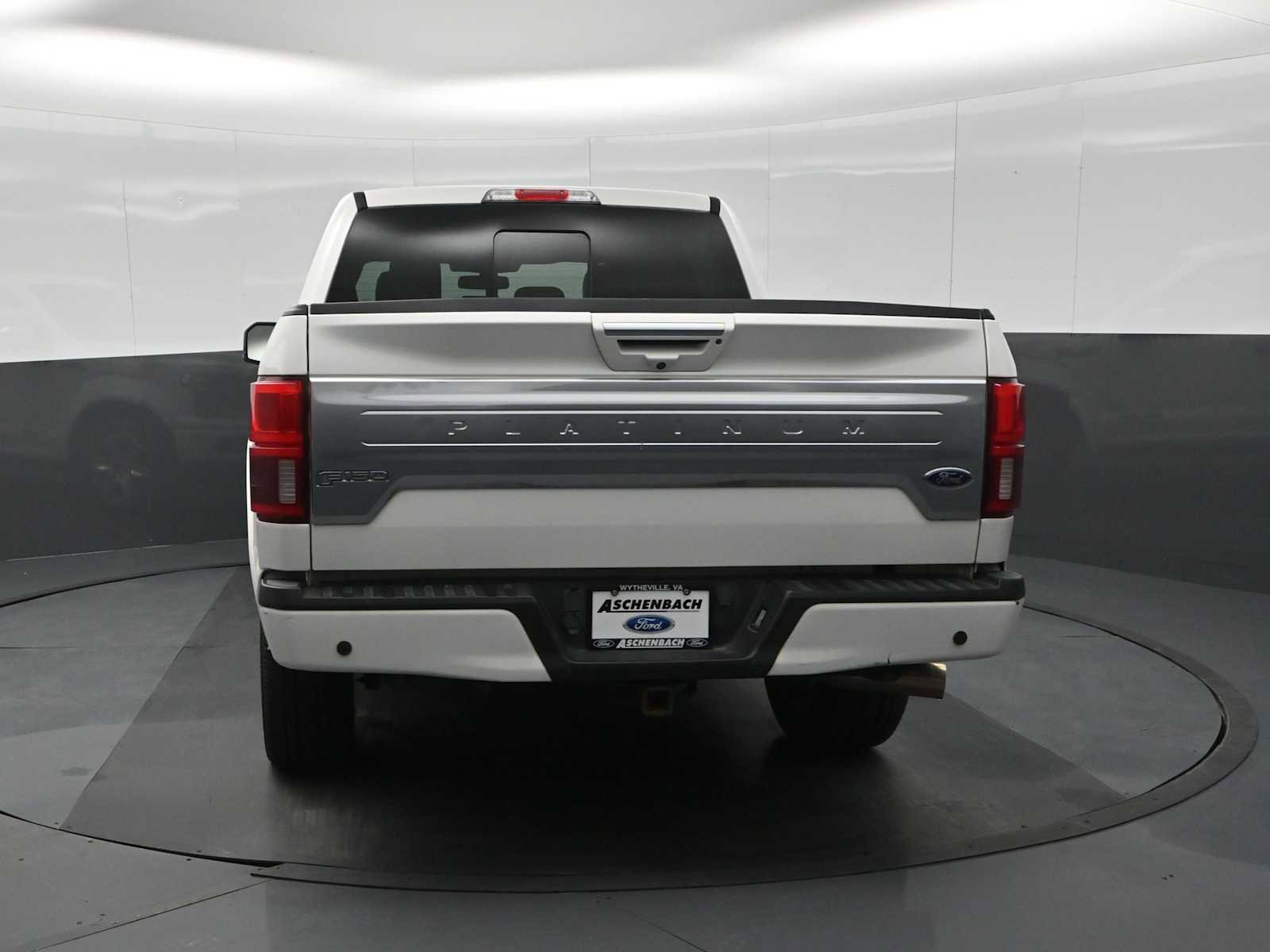 Used 2020 Ford F150 Platinum w/ Equipment Group 701A Luxury image 8