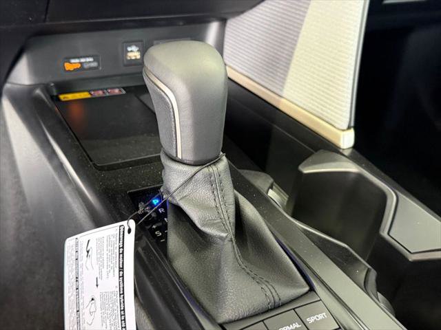 Certified 2026 Toyota Camry SE FWD image 28