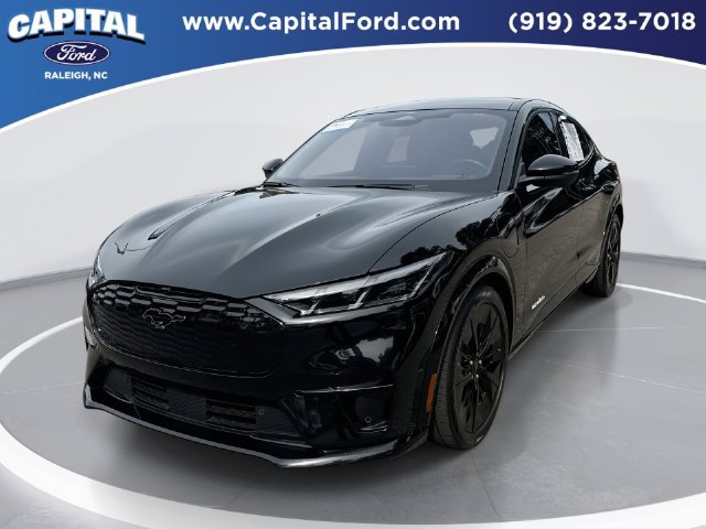 Used 2025 Ford Mustang Mach-E GT AWD/4WD image 1