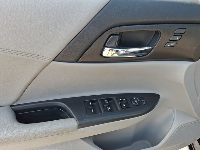 Used 2013 Honda Accord EX-L image 14