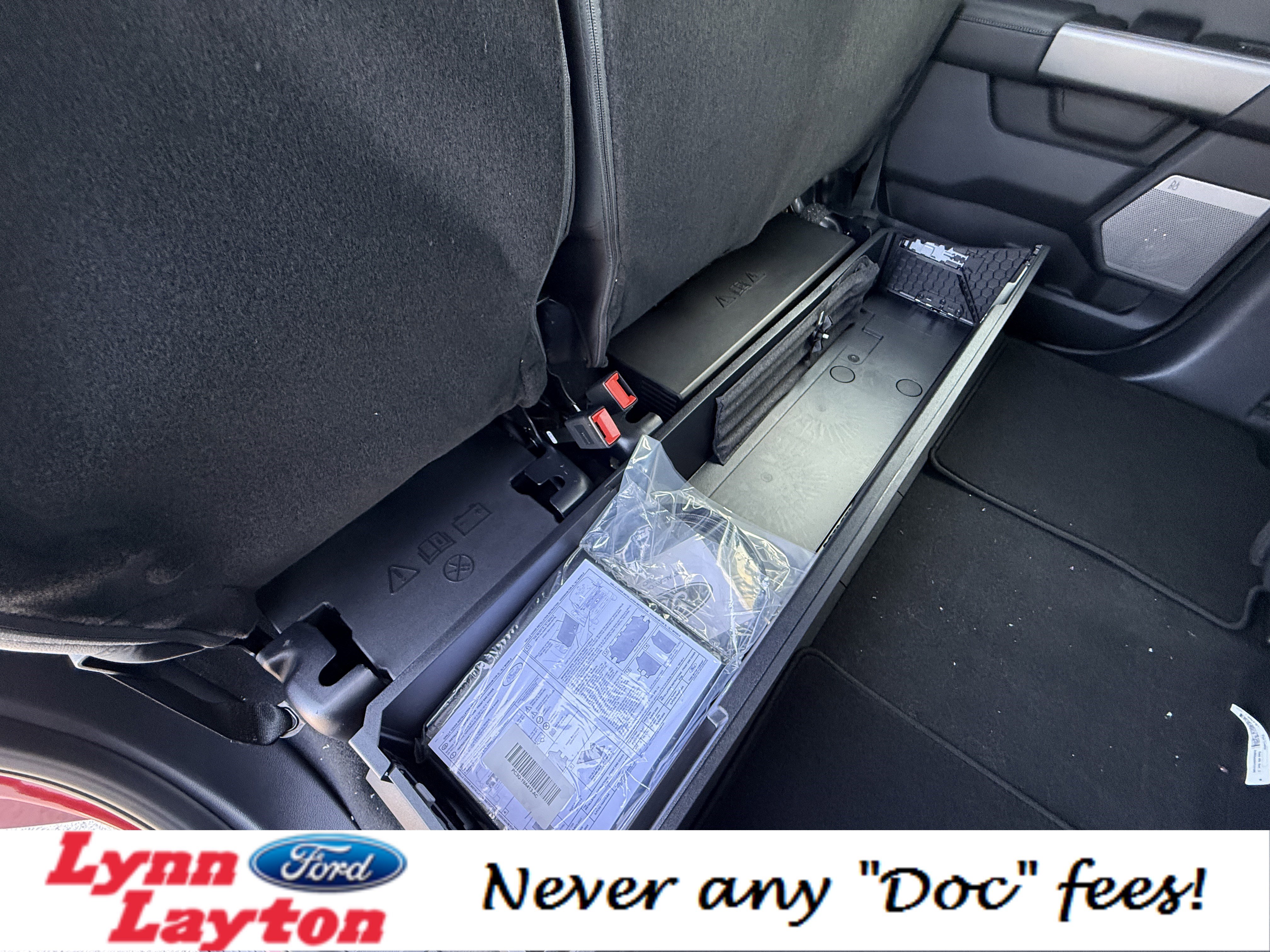 New 2025 Ford F250 Lariat w/ Lariat Ultimate Package image 25