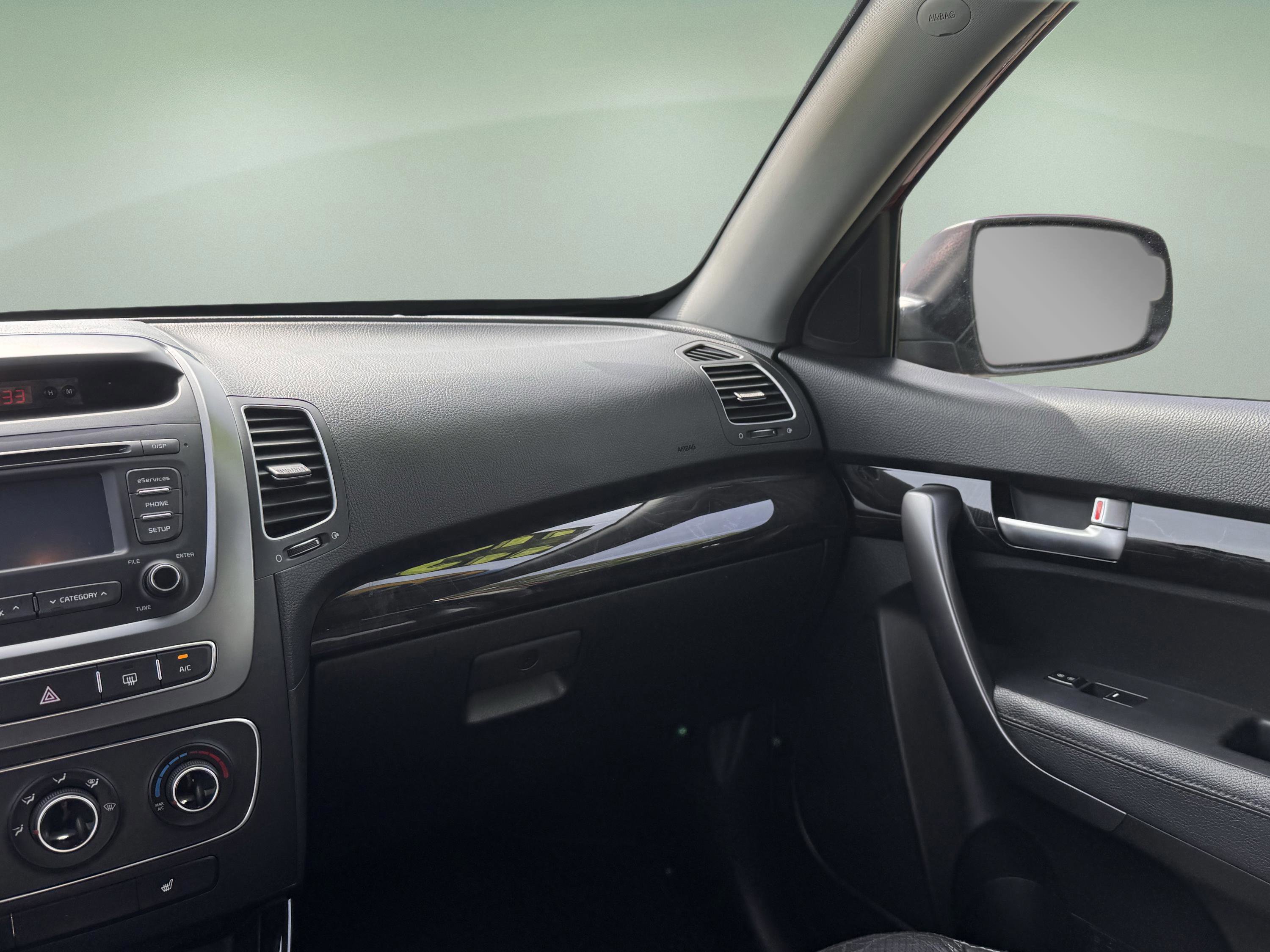 Used 2015 Kia Sorento LX FWD image 18