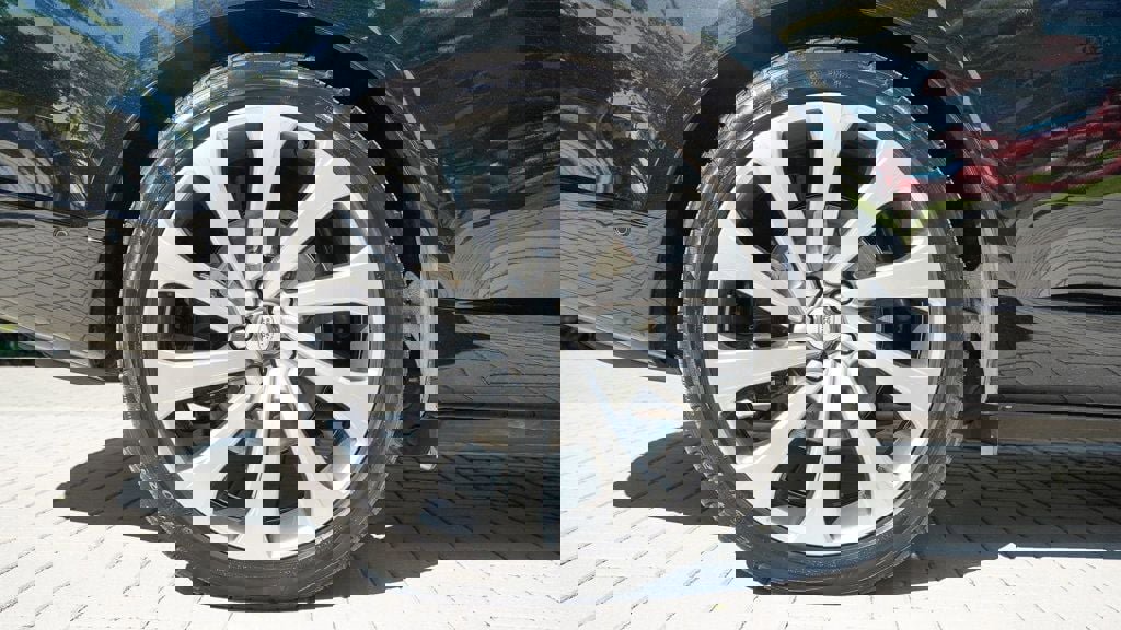 Used 2023 Land Rover Range Rover Long Wheelbase Autobiography image 27