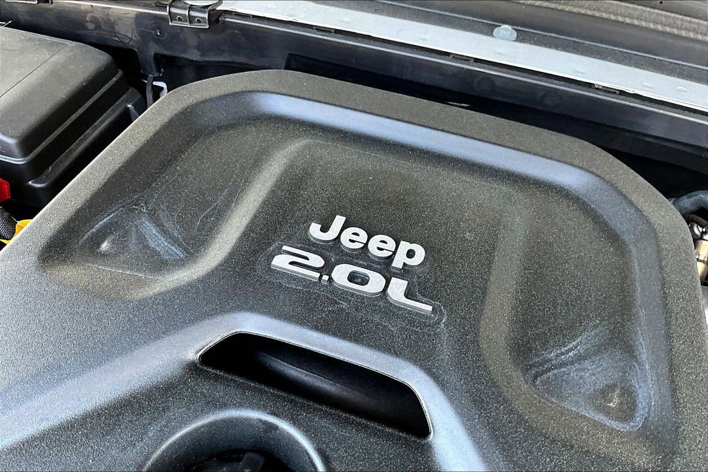 Used 2022 Jeep Wrangler Unlimited Sahara image 33