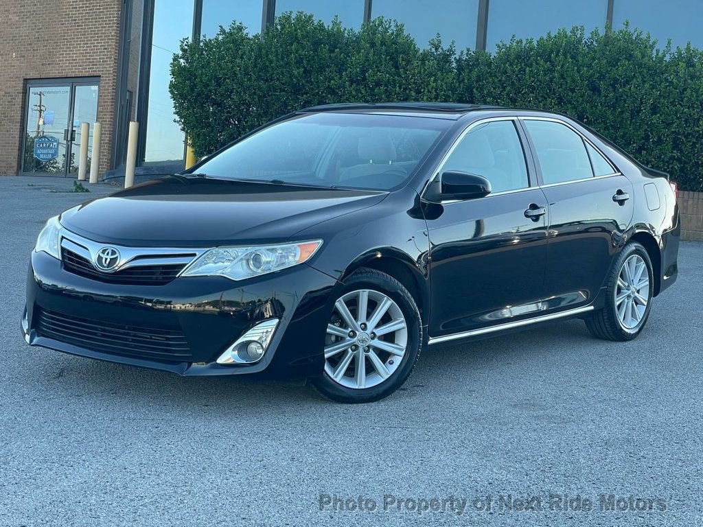 Used 2012 Toyota Camry XLE FWD video 1
