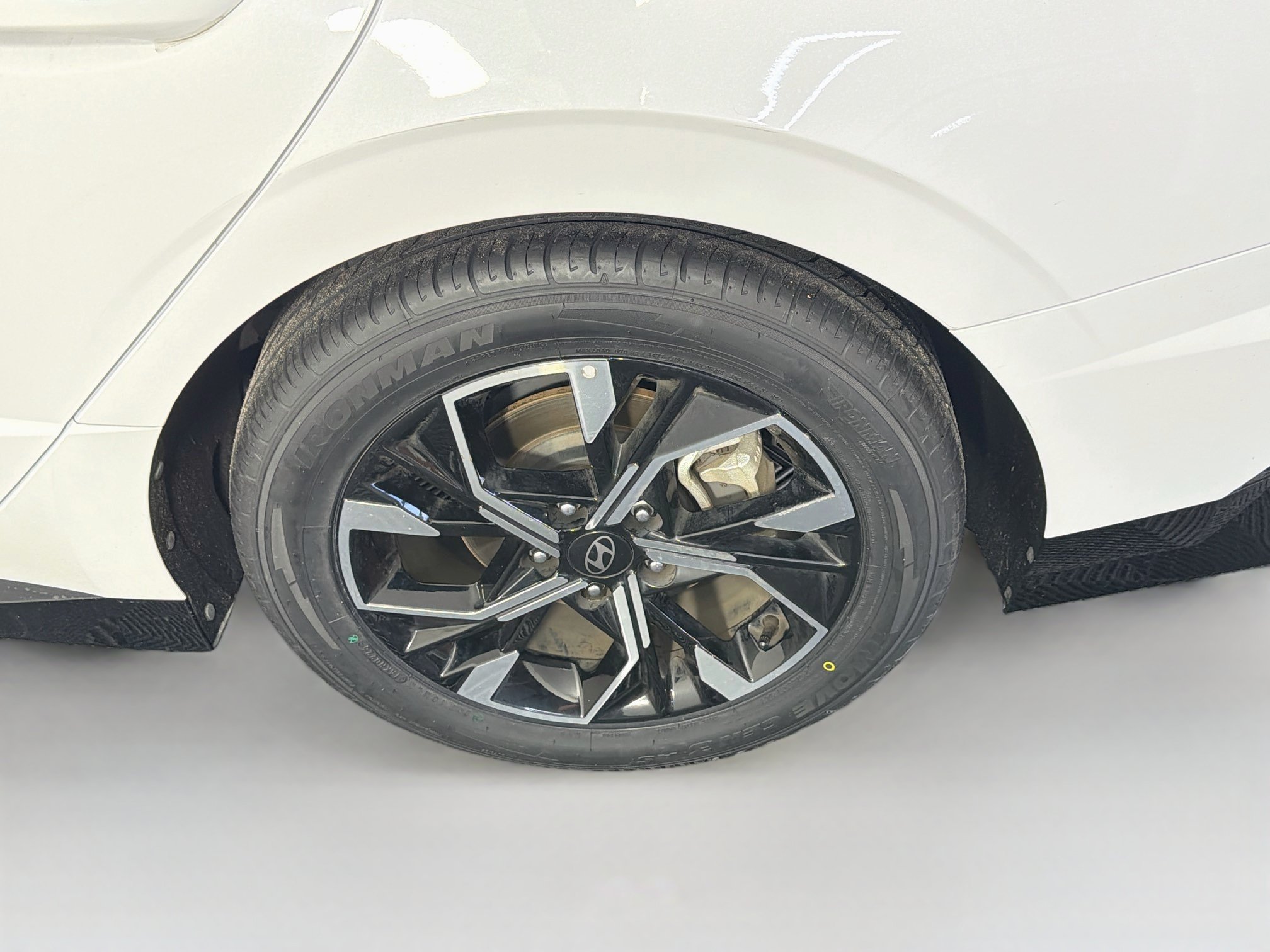 Used 2025 Hyundai Sonata SEL FWD image 11