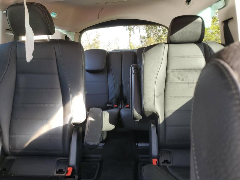 Used 2025 Mercedes-Benz GLS 580 4MATIC image 6