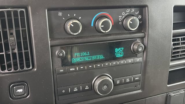 Used 2023 Chevrolet Express 3500 w/ Power Convenience Package RWD image 29