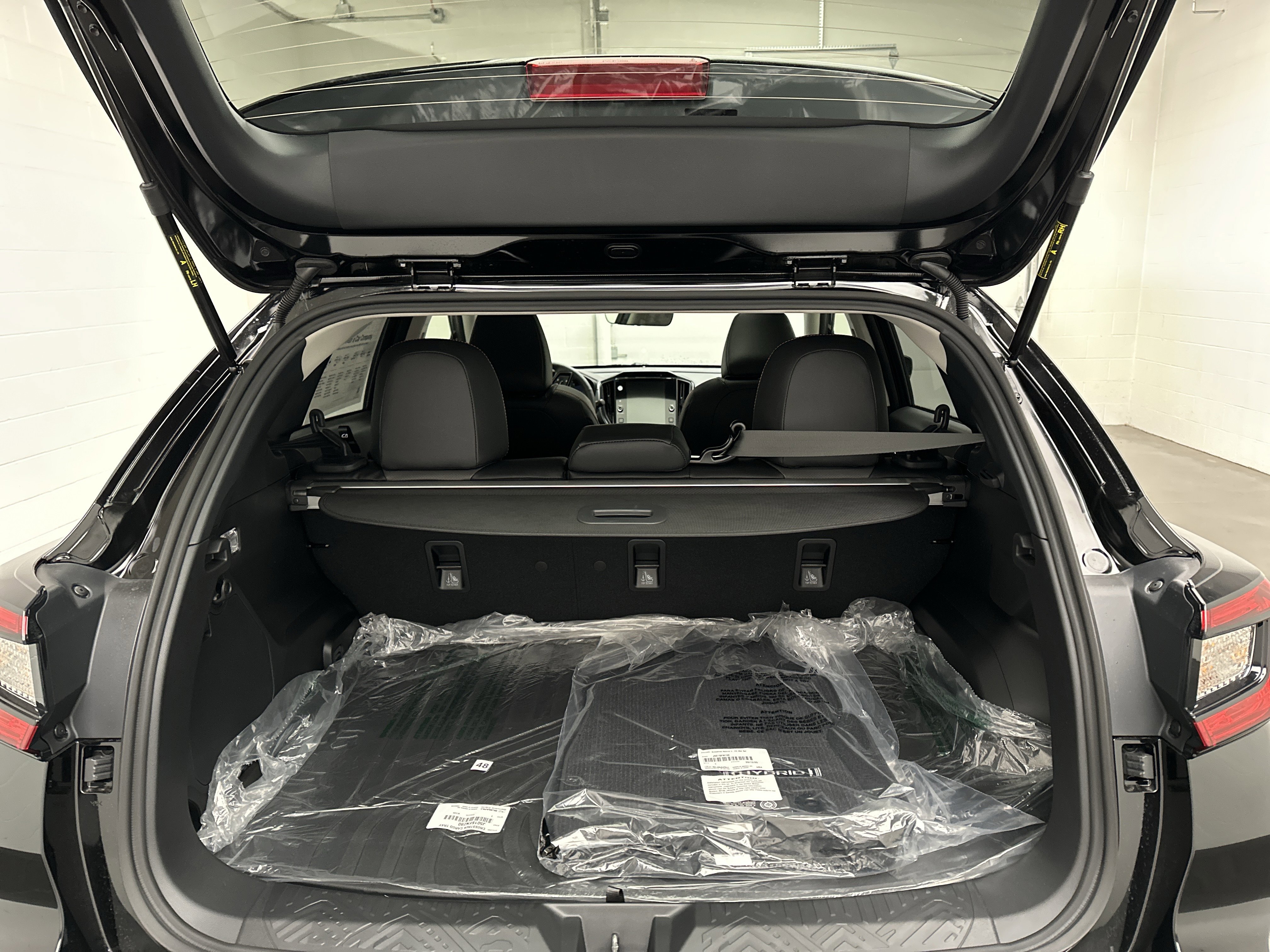 New 2026 Subaru Crosstrek 2.5i Limited w/ Crosstrek Mirror Package image 14