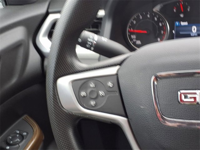 Used 2023 GMC Acadia SLE w/ Driver Convenience Package image 17