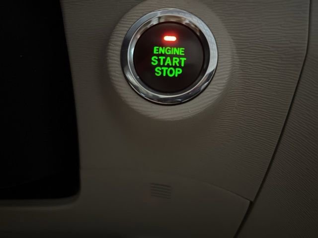 Used 2012 Toyota Venza XLE image 35