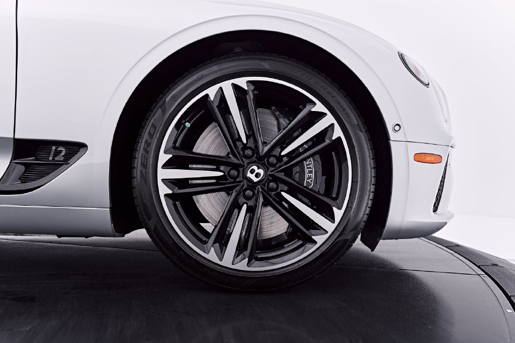 Used 2020 Bentley Continental GT AWD/4WD image 30