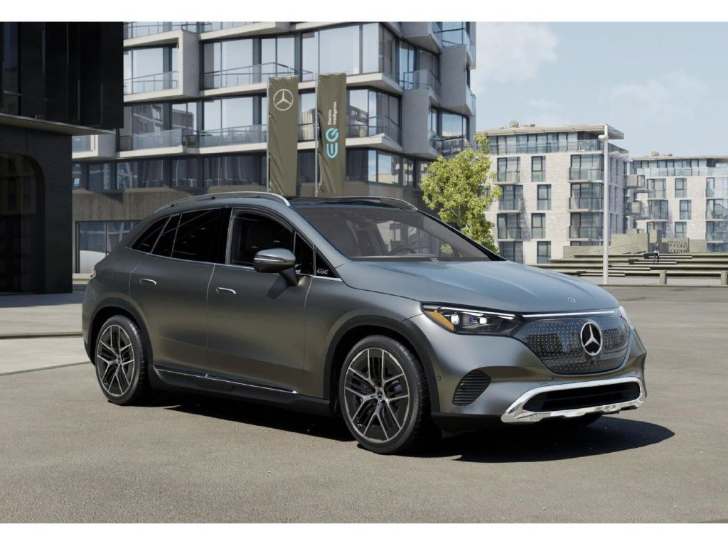 New 2026 Mercedes-Benz EQE 320 4MATIC SUV image 11