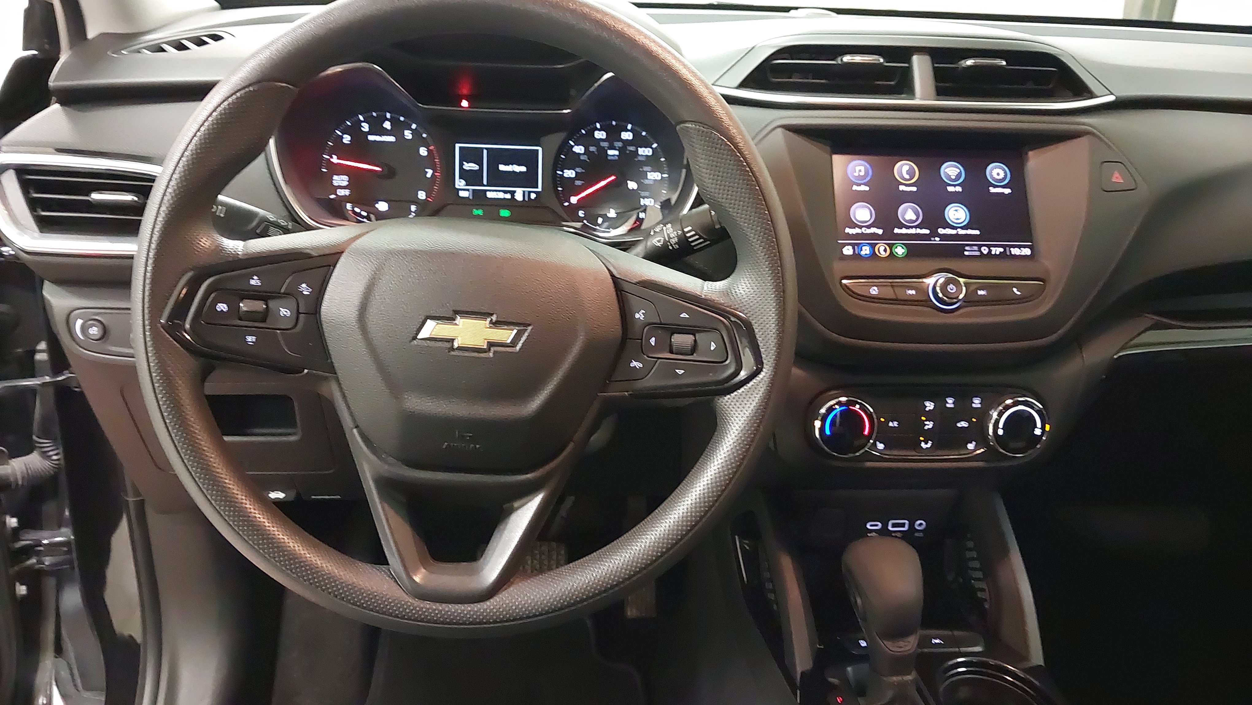 Used 2023 Chevrolet TrailBlazer LT FWD image 26