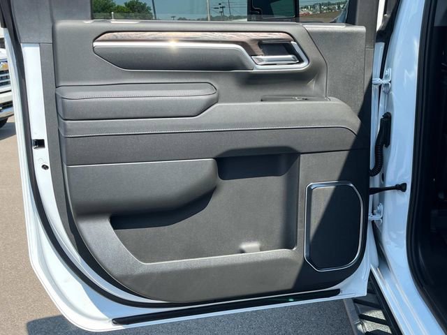 New 2025 GMC Sierra 2500 SLT image 17