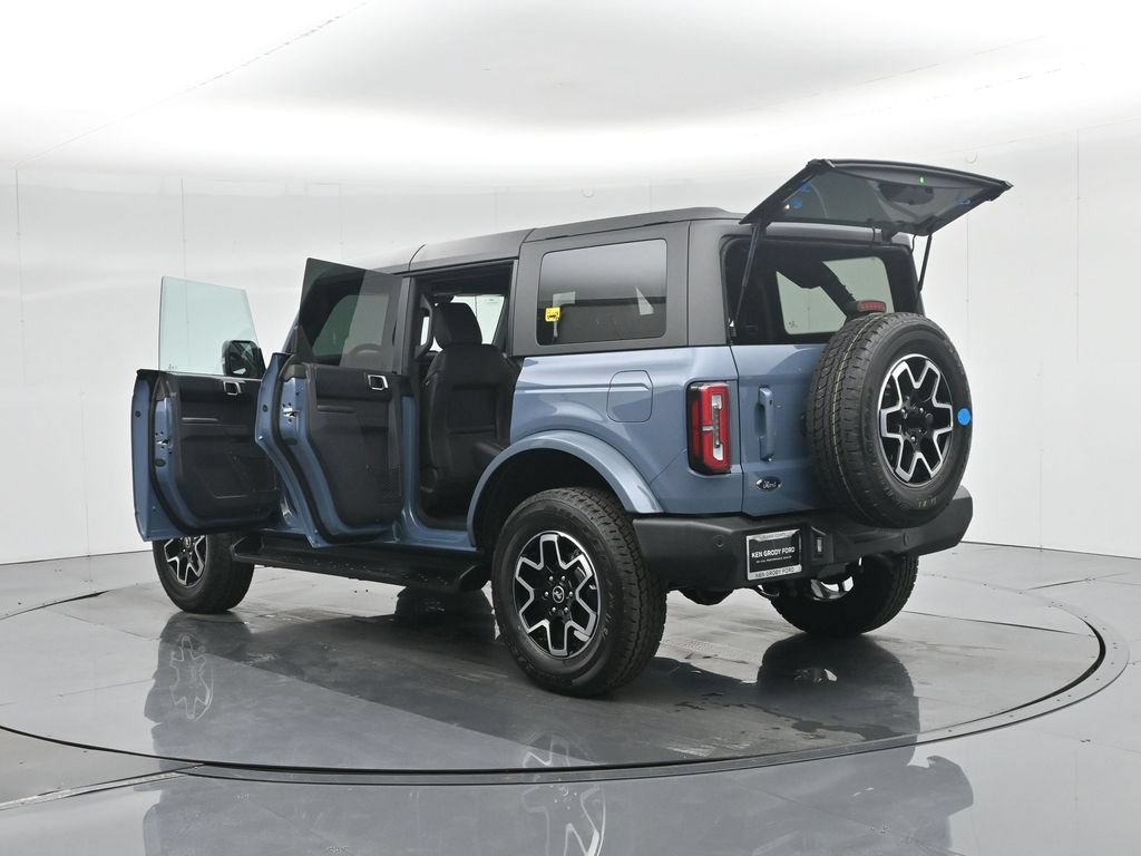 New 2025 Ford Bronco Outer Banks AWD/4WD image 39