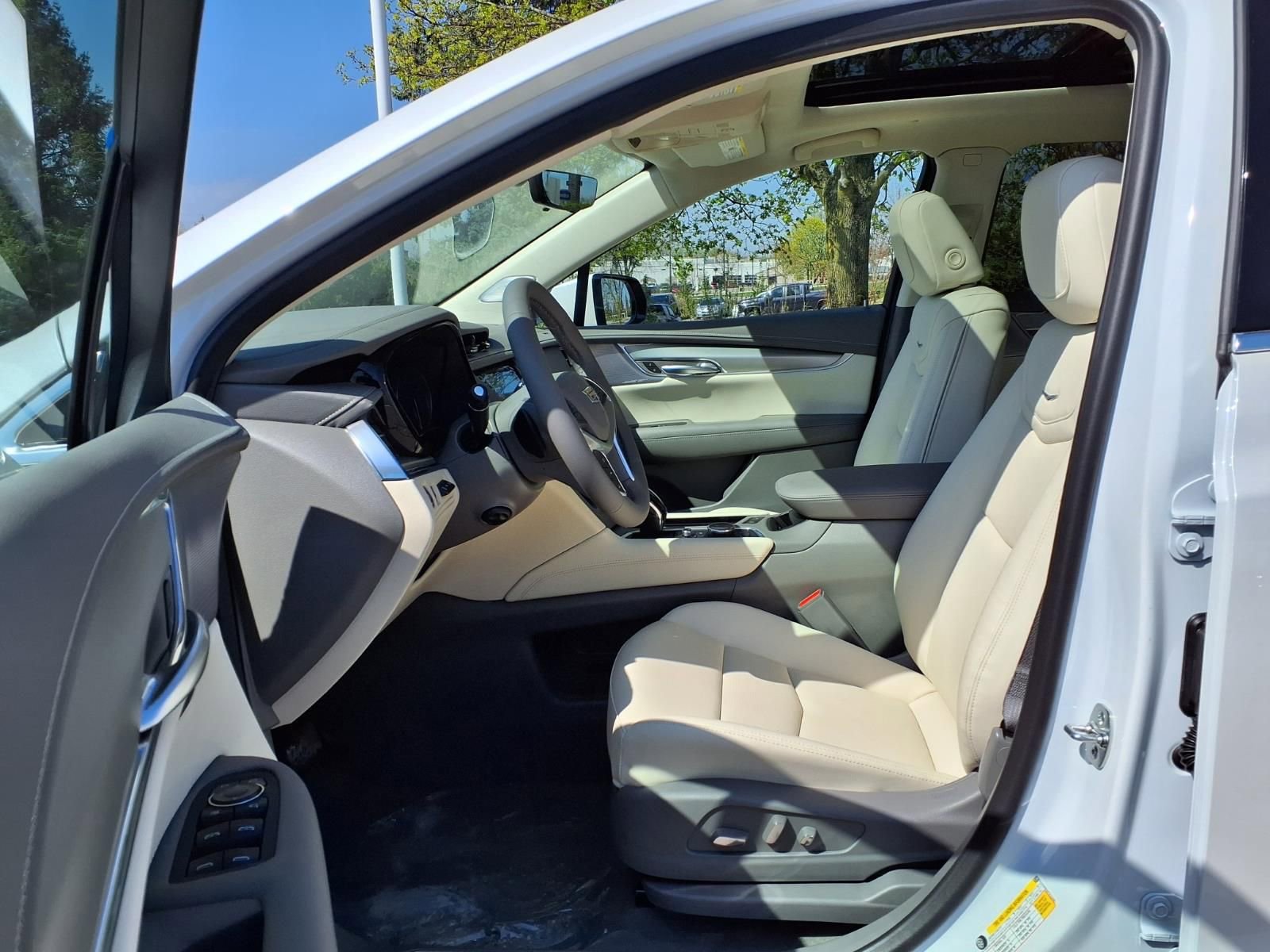 New 2026 Cadillac XT5 Premium Luxury image 14