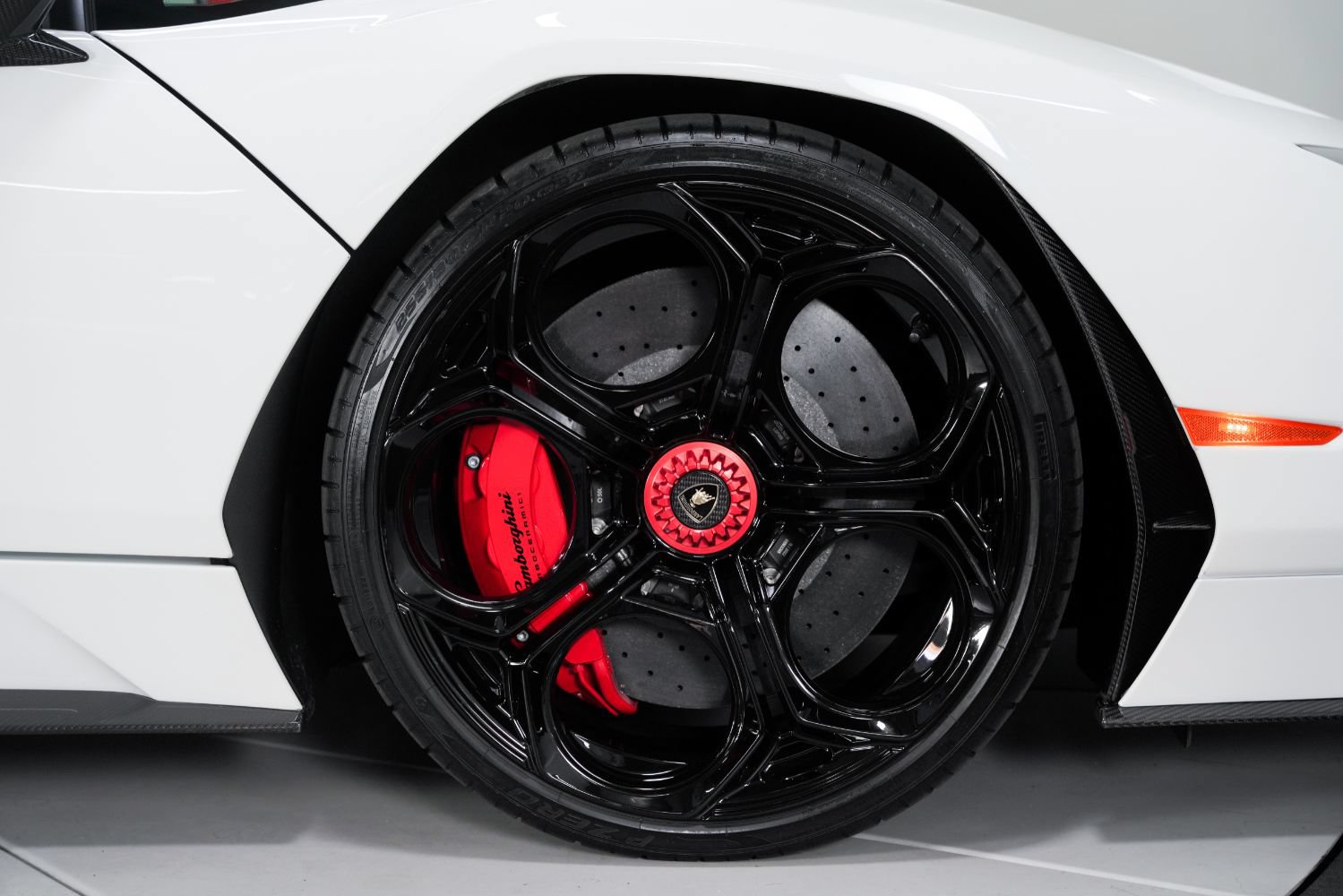 Used 2022 Lamborghini Aventador Countach AWD/4WD image 31
