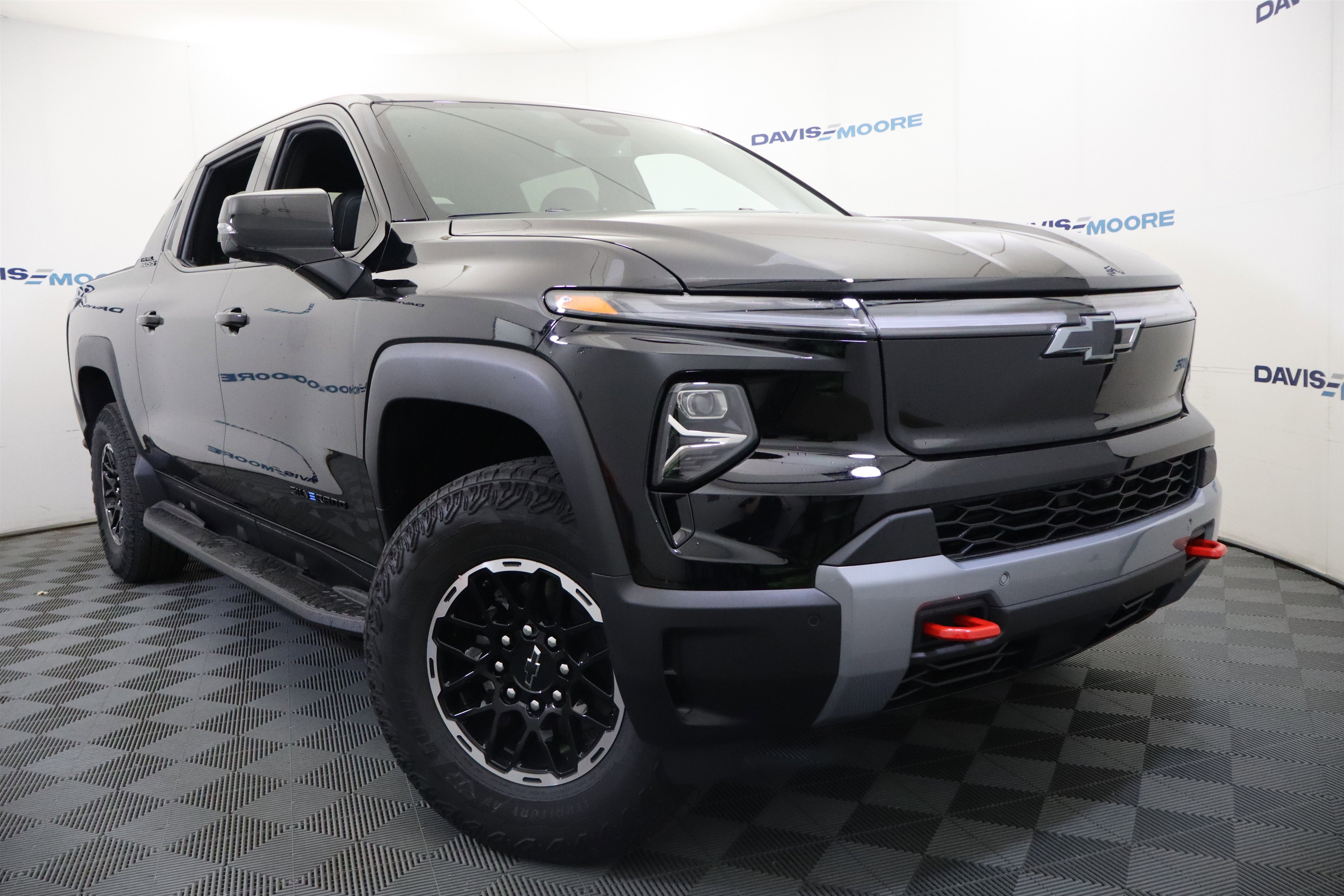 New 2026 Chevrolet Silverado EV Trail Boss w/ Plus Package image 2