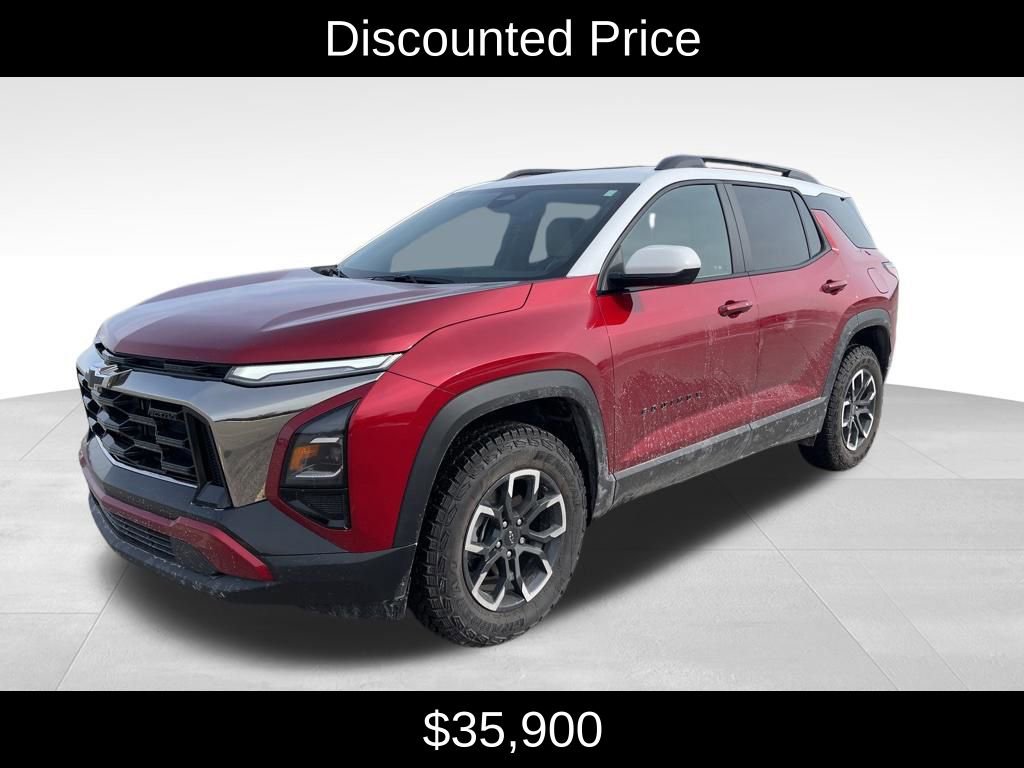 Used 2025 Chevrolet Equinox ACTIV image 3