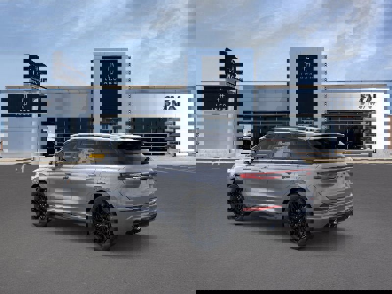 New 2026 Lincoln Corsair Premiere image 4