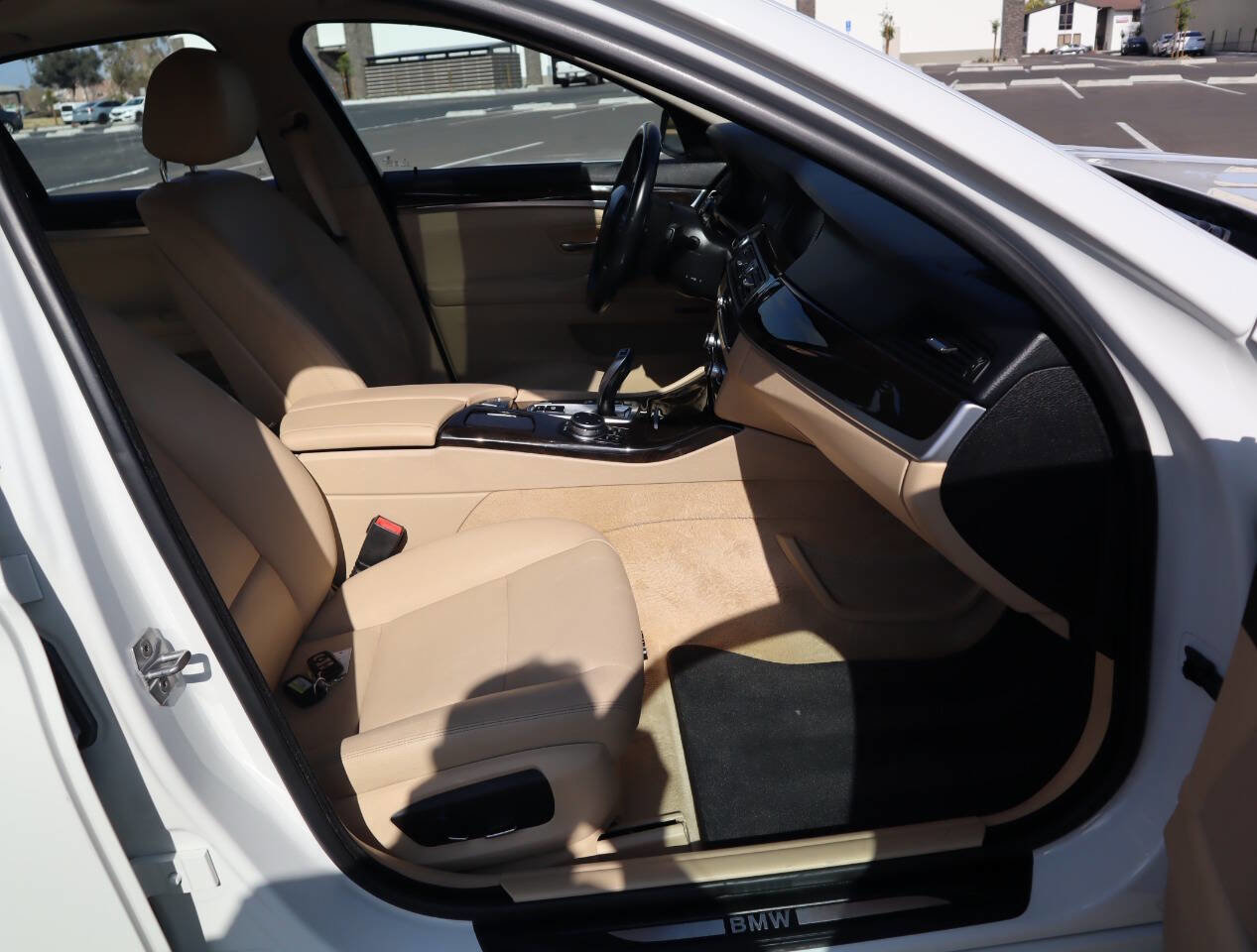 Used 2015 BMW 528i Sedan RWD image 35