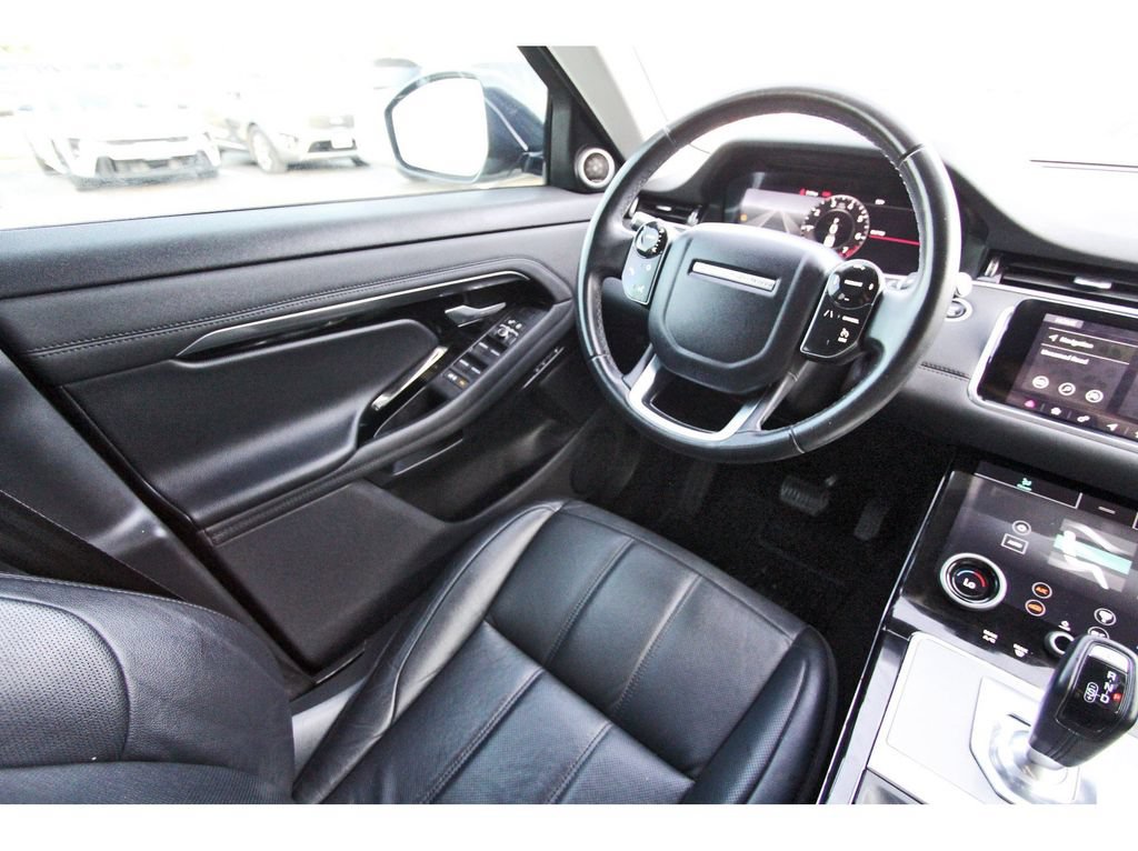 Used 2020 Land Rover Range Rover Evoque SE AWD/4WD image 9