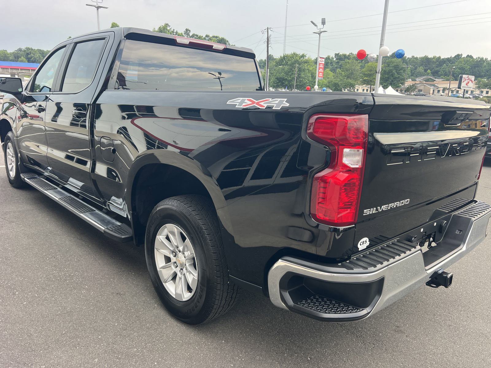 Used 2024 Chevrolet Silverado 1500 LT w/ Protection Package image 6