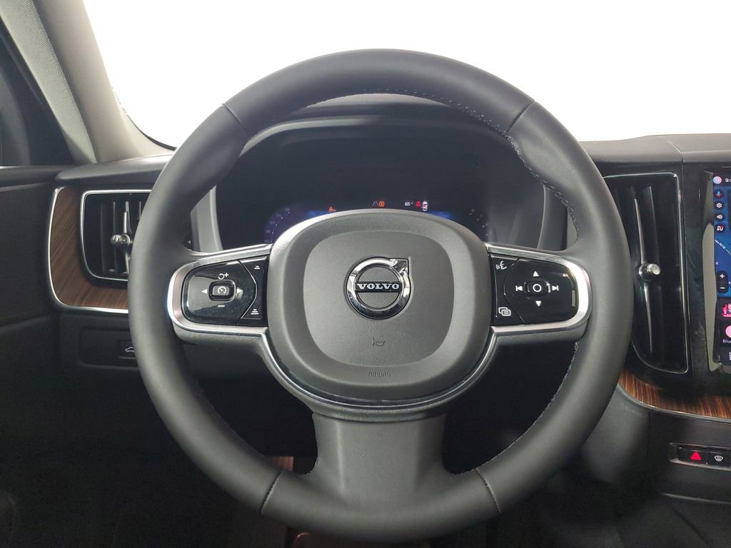 Certified 2024 Volvo XC60 B5 Plus w/ Protection Package Premier AWD/4WD image 16