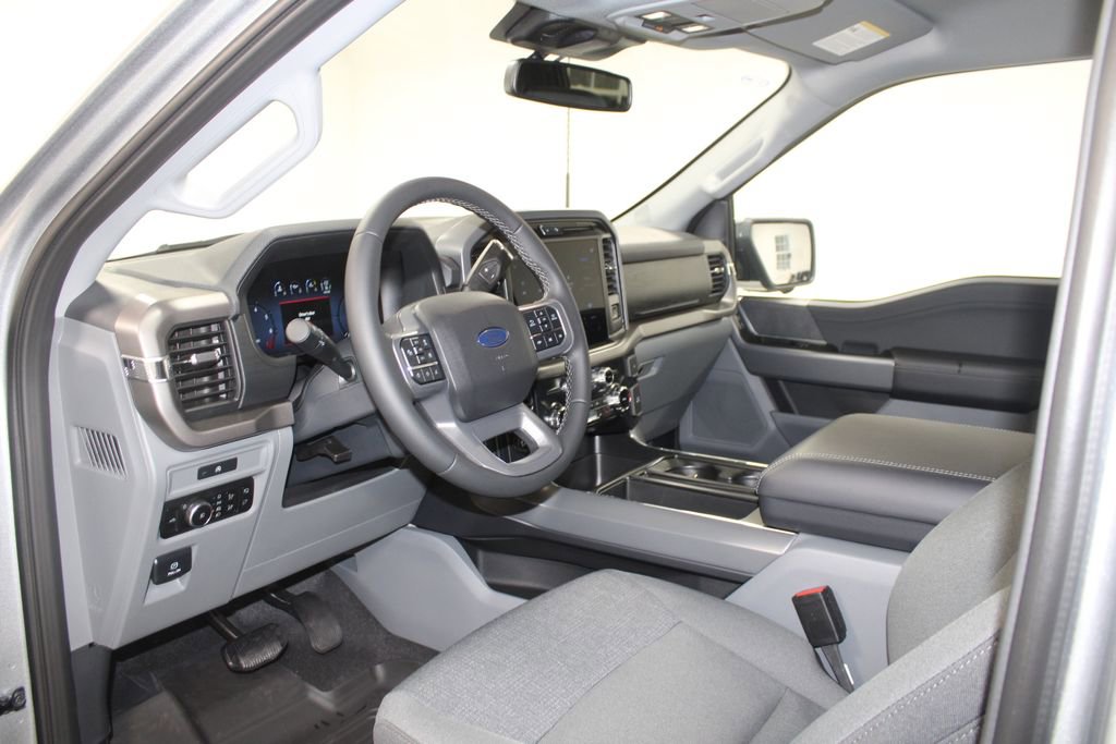 New 2025 Ford F150 XLT w/ Equipment Group 302A MID image 23