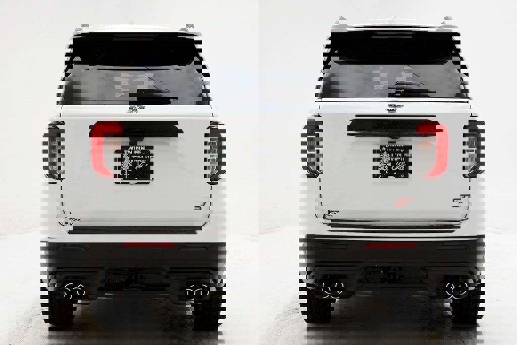 Used 2022 Ford Explorer ST w/ Equipment Group 401A image 7