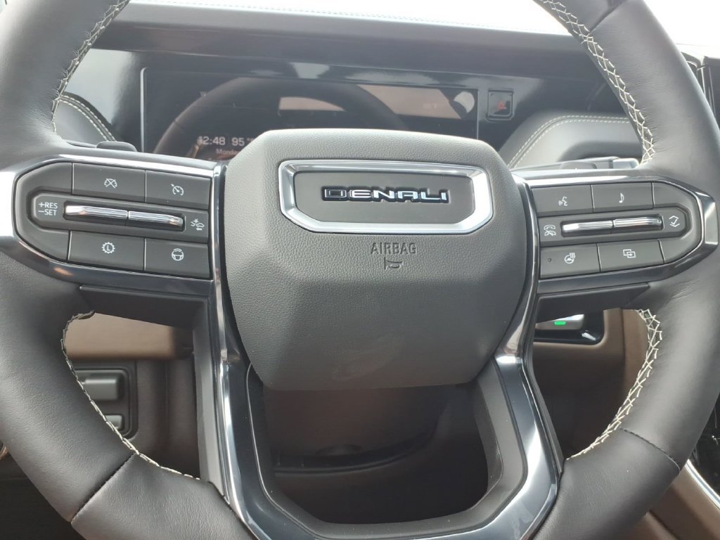 New 2026 GMC Yukon XL Denali Ultimate AWD/4WD image 20