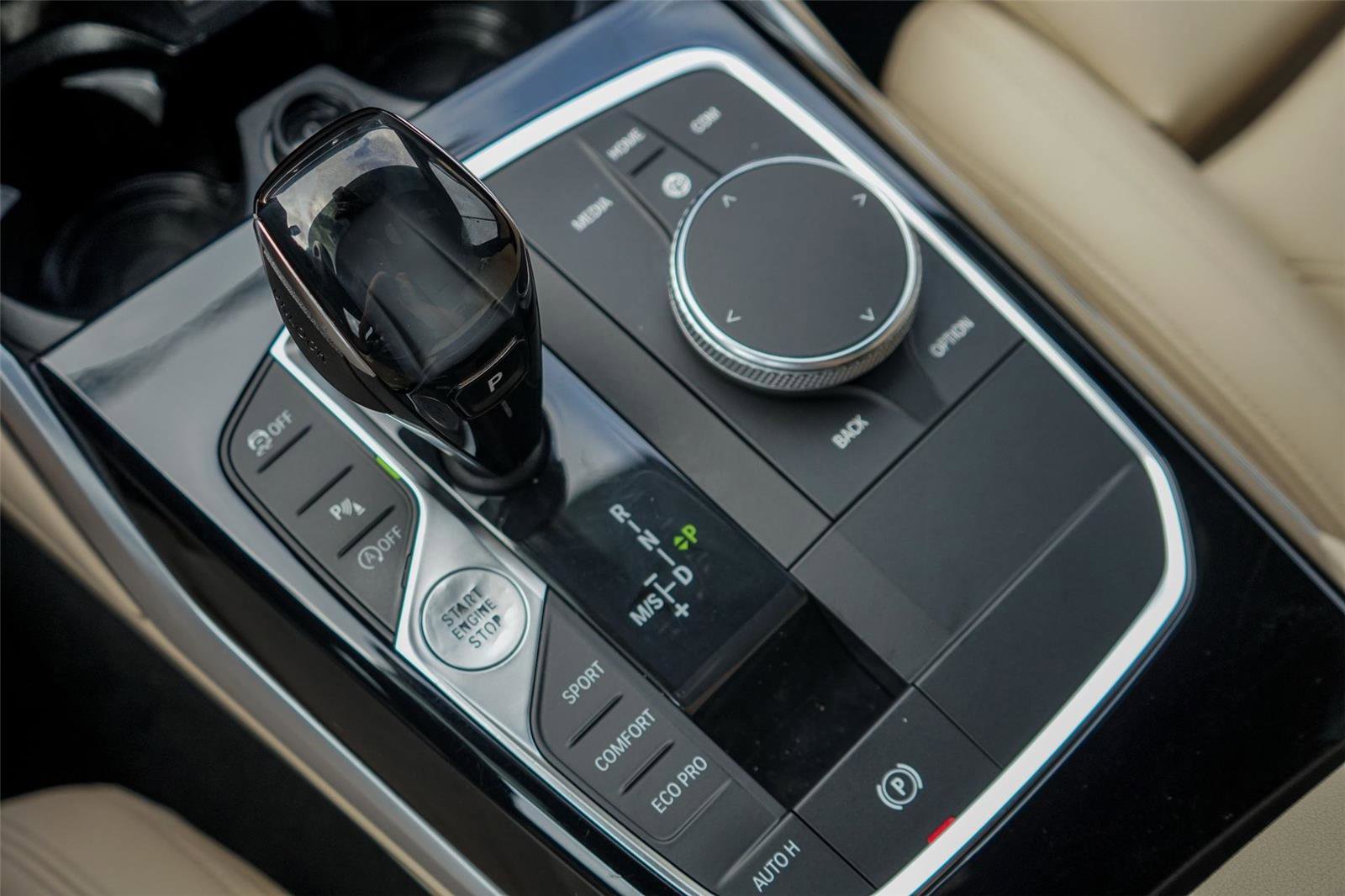 Used 2019 BMW 330i Sedan RWD image 14