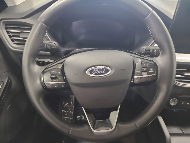 Used 2023 Ford Escape Platinum AWD/4WD image 26