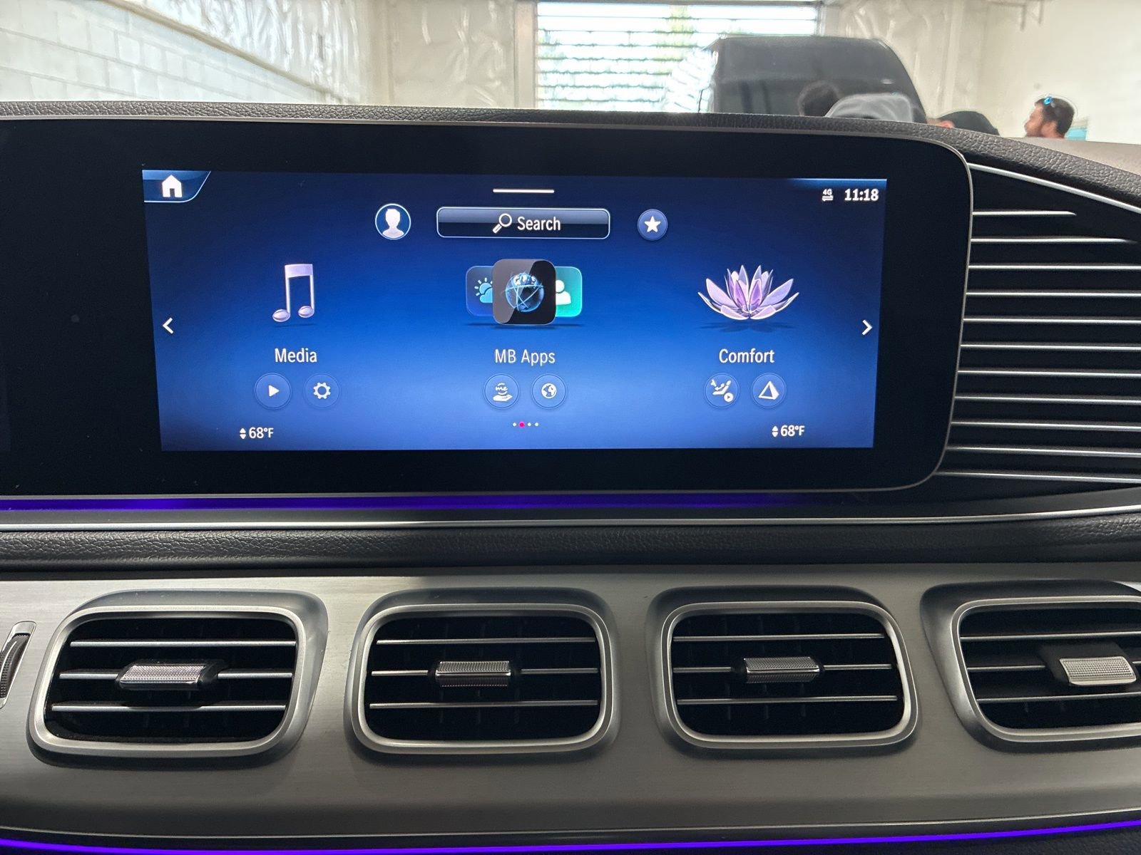 Used 2025 Mercedes-Benz GLE 450 4MATIC w/ AMG Line Exterior image 21