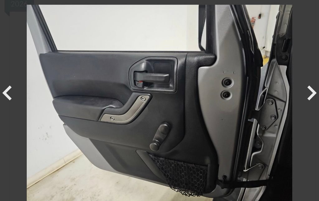 Used 2018 Jeep Wrangler Sport AWD/4WD image 8