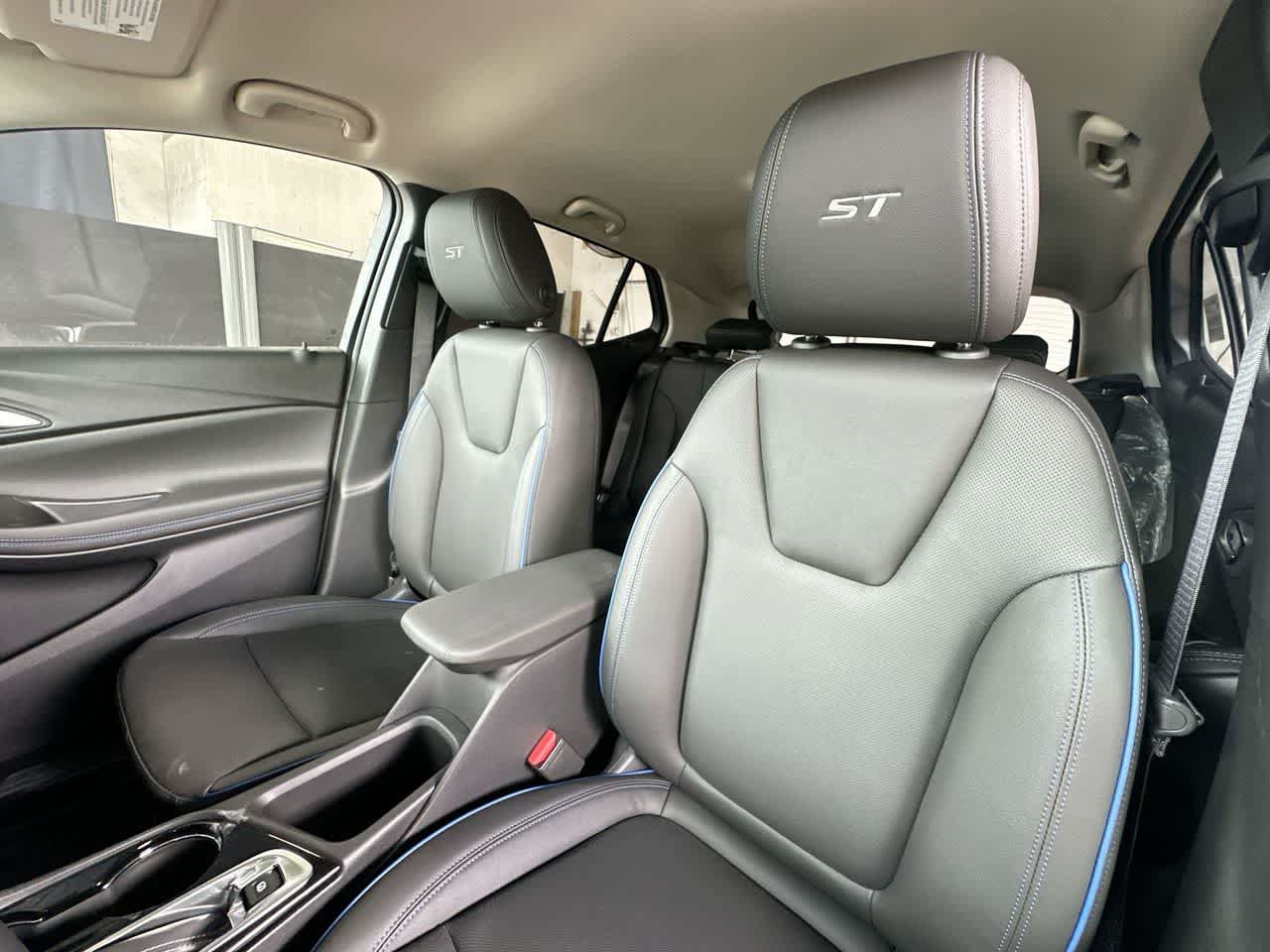 New 2026 Buick Encore GX Sport Touring w/ Advanced Technology Package FWD image 14