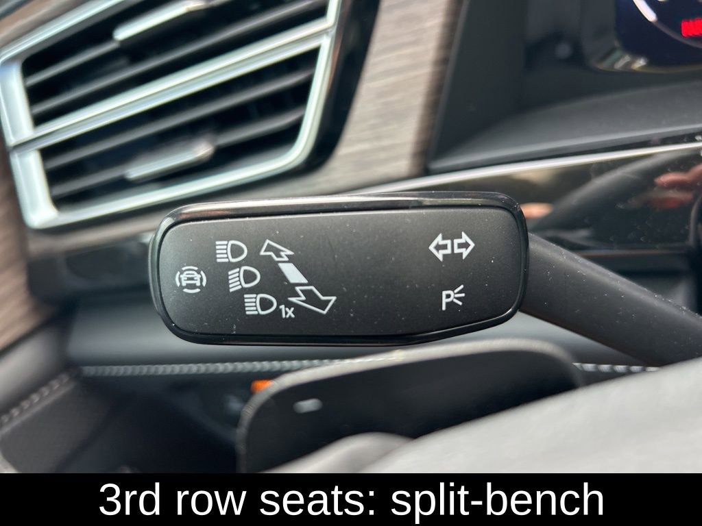 Used 2025 Volkswagen Atlas SEL Premium R-Line image 29