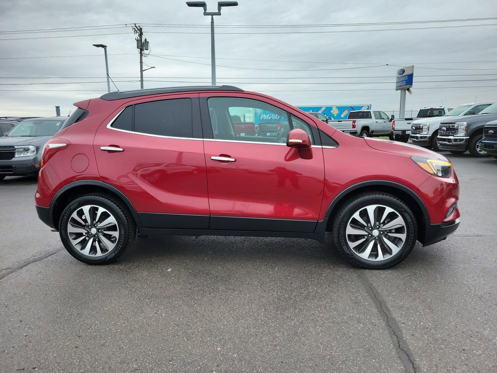 Used 2017 Buick Encore Preferred image 3
