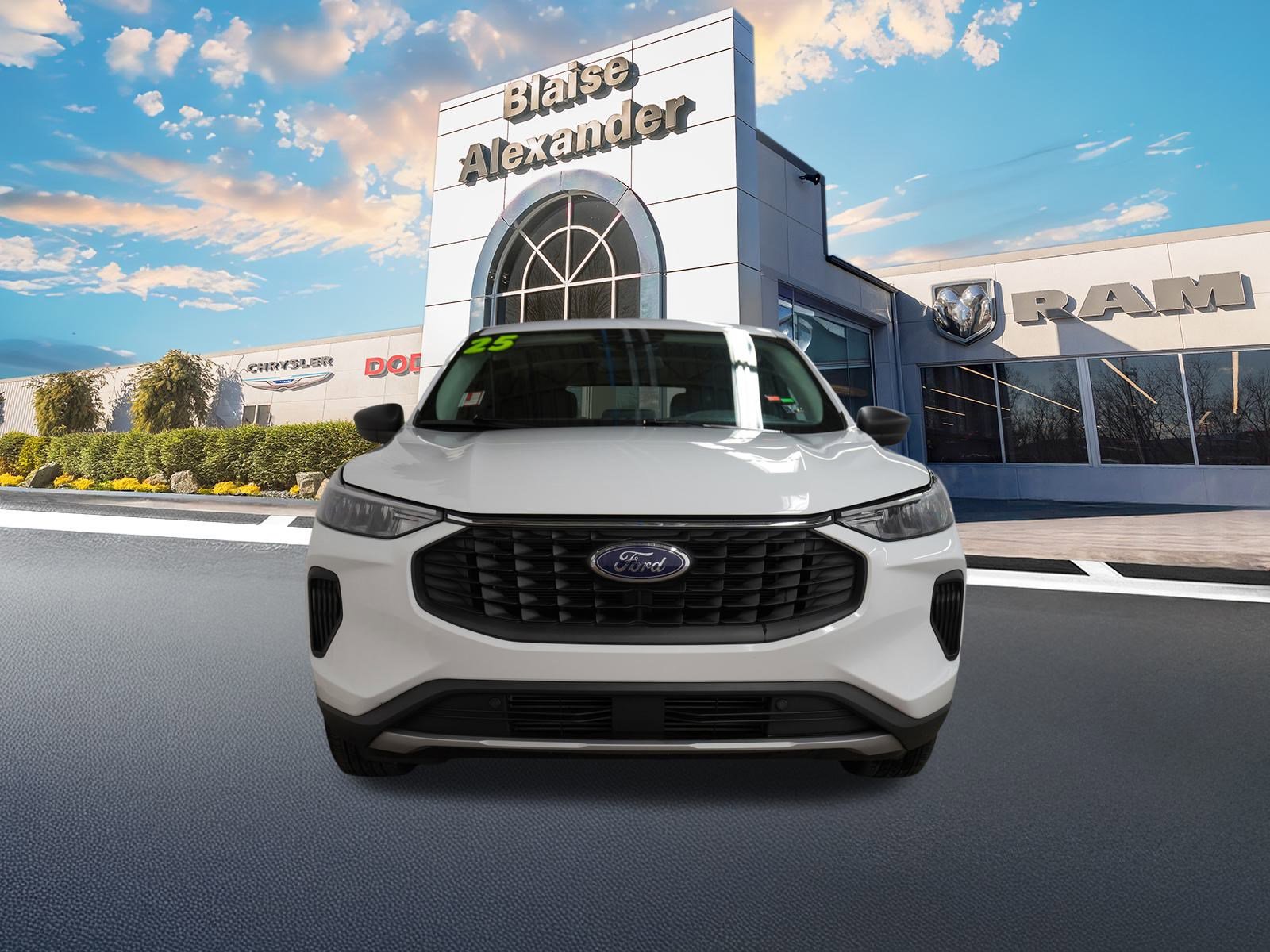 Used 2025 Ford Escape Active image 11