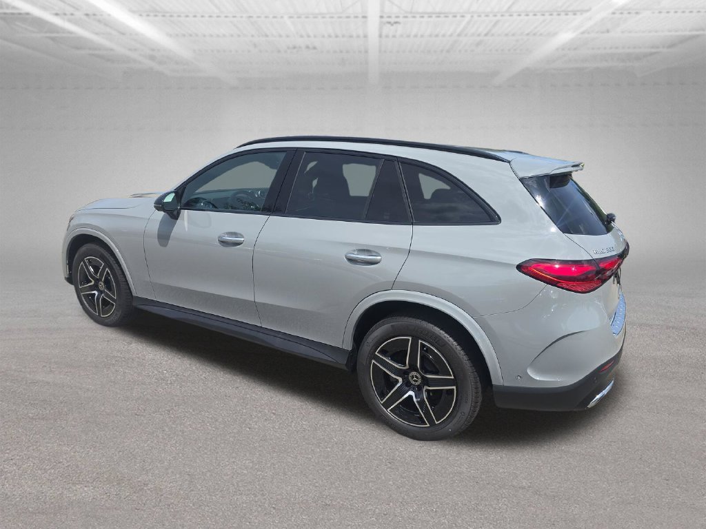 New 2026 Mercedes-Benz GLC 300 4MATIC image 3