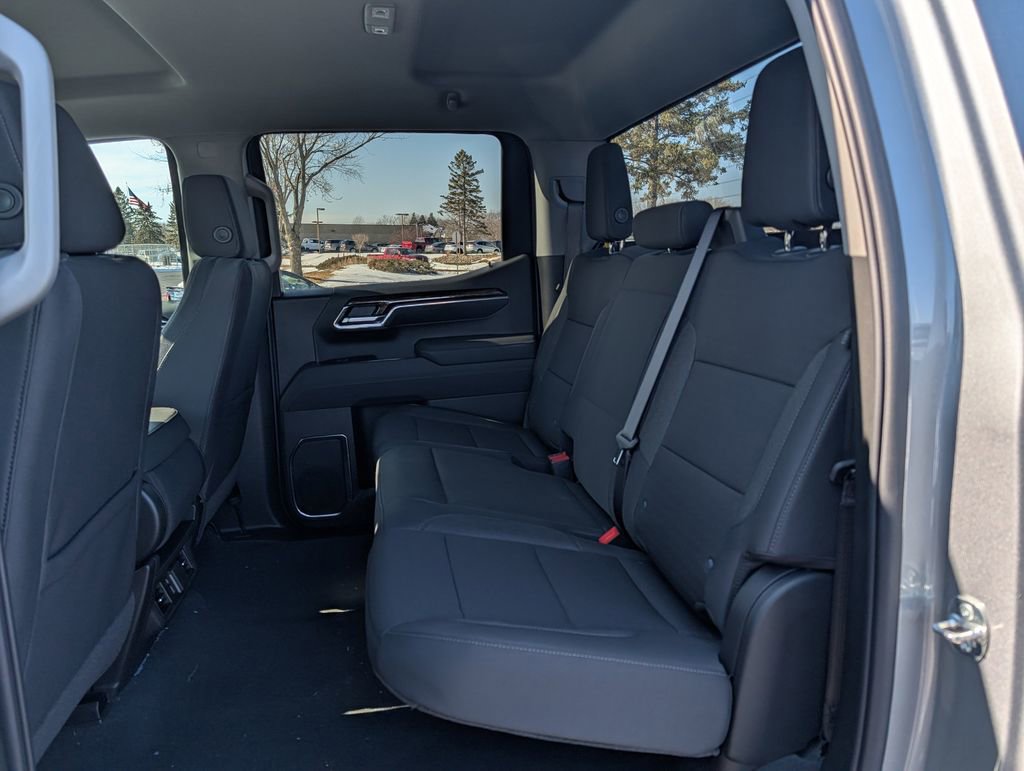 New 2026 GMC Sierra 1500 SLE image 31