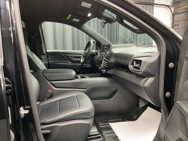 Used 2025 Chevrolet Silverado EV W/T AWD/4WD image 10