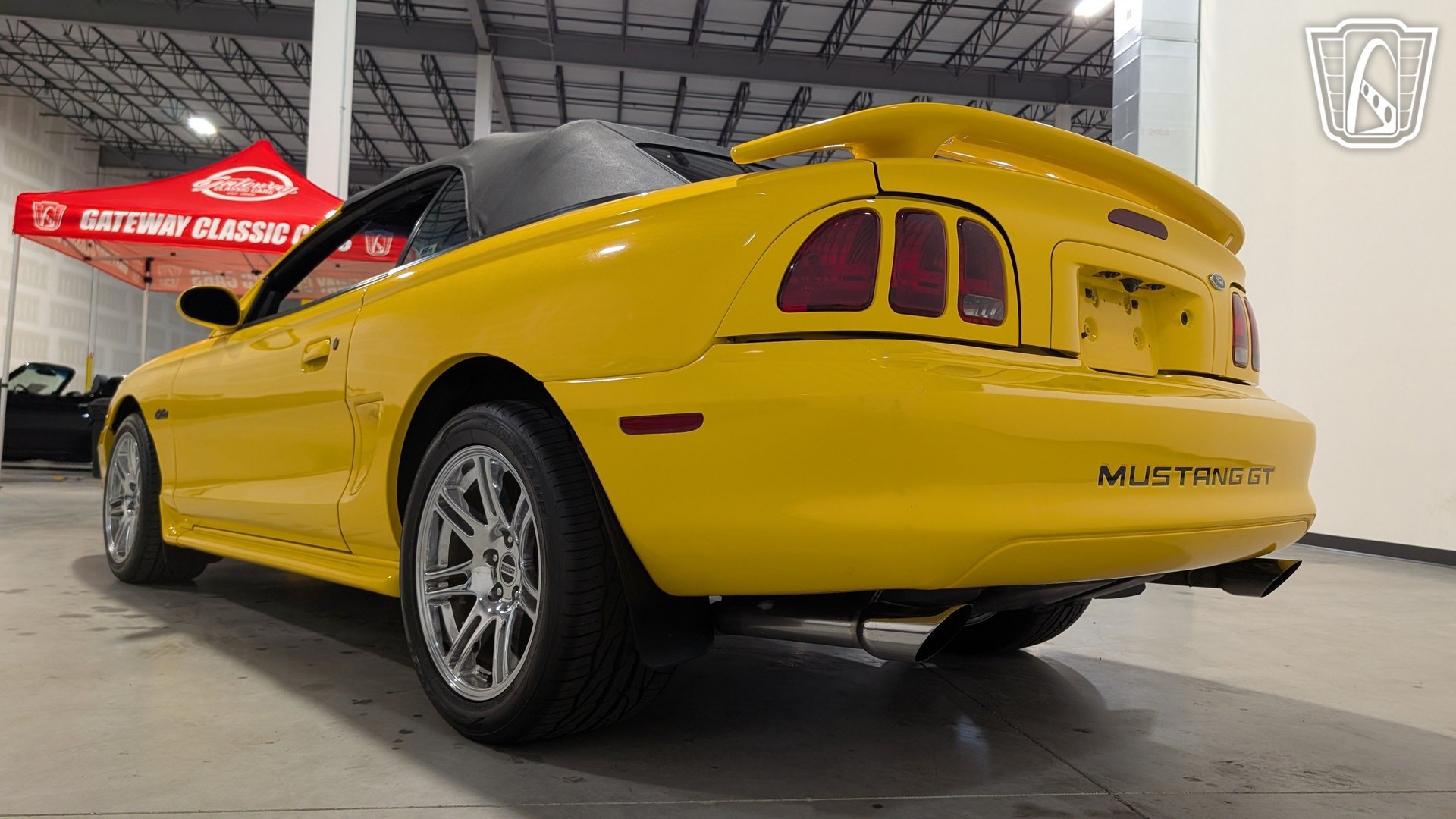 Used 1998 Ford Mustang GT RWD image 10