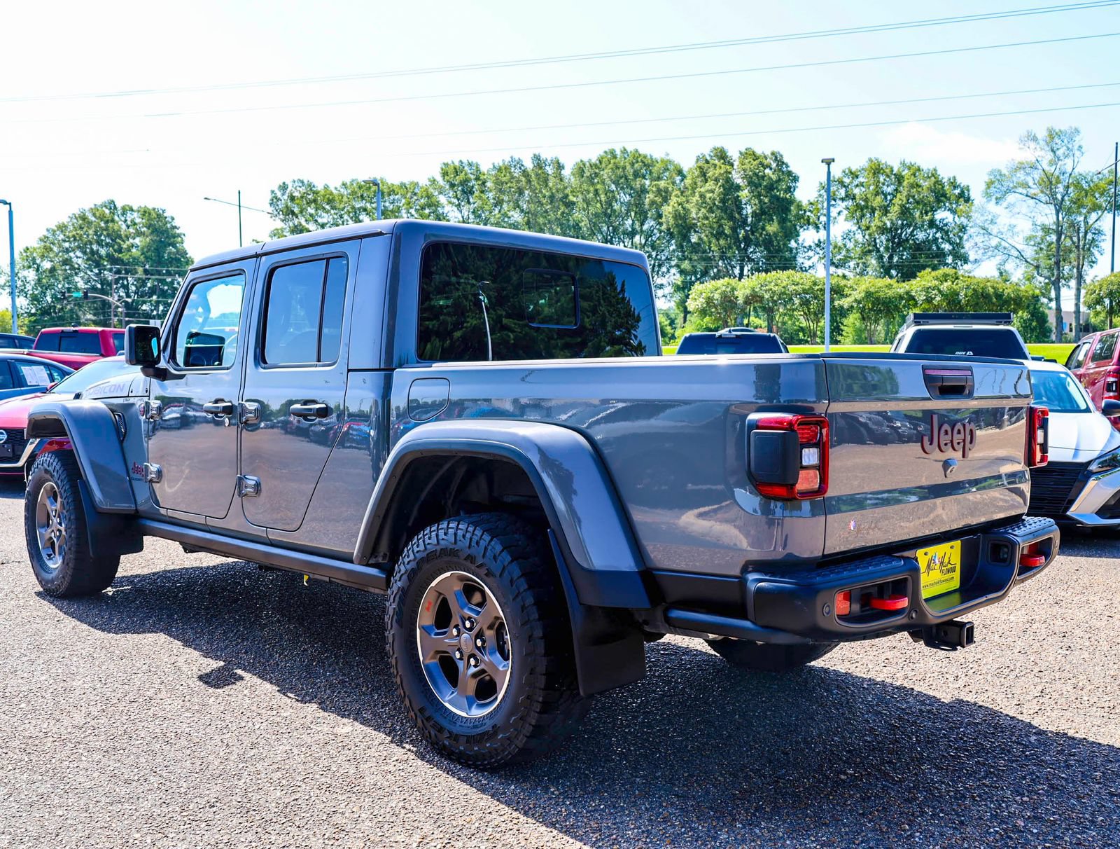 Used 2021 Jeep Gladiator Rubicon AWD/4WD image 4