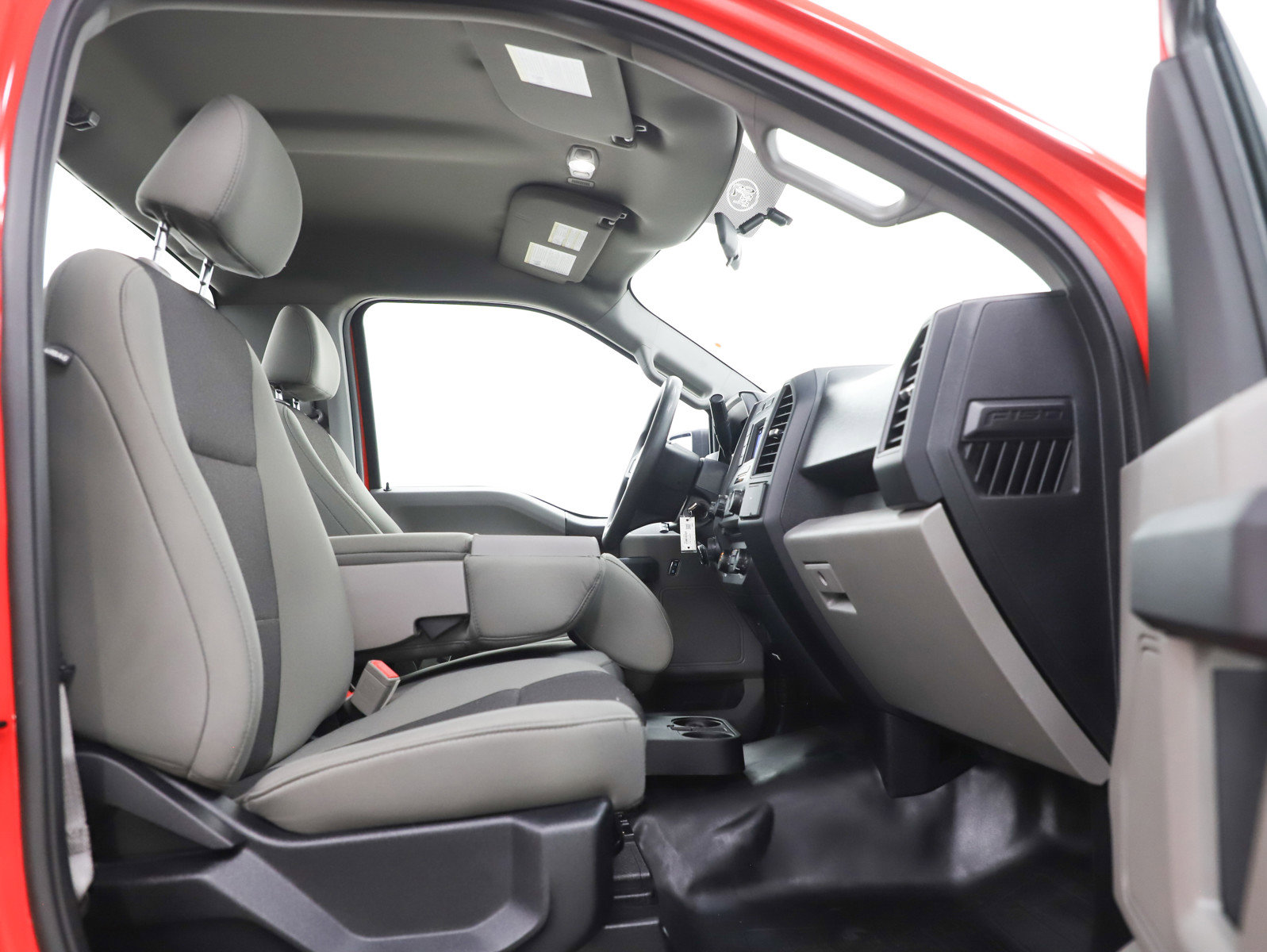 Used 2018 Ford F150 XL w/ Equipment Group 101A Mid image 11