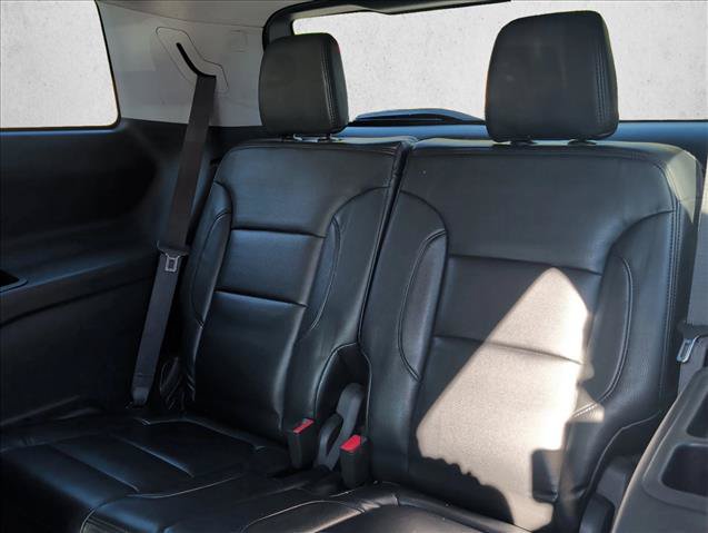 Used 2018 GMC Acadia SLE FWD image 19
