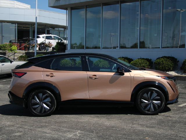 Certified 2024 Nissan Ariya AWD image 10