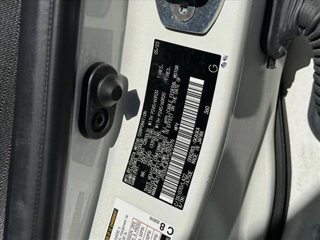 Used 2023 Toyota 4Runner Limited image 30